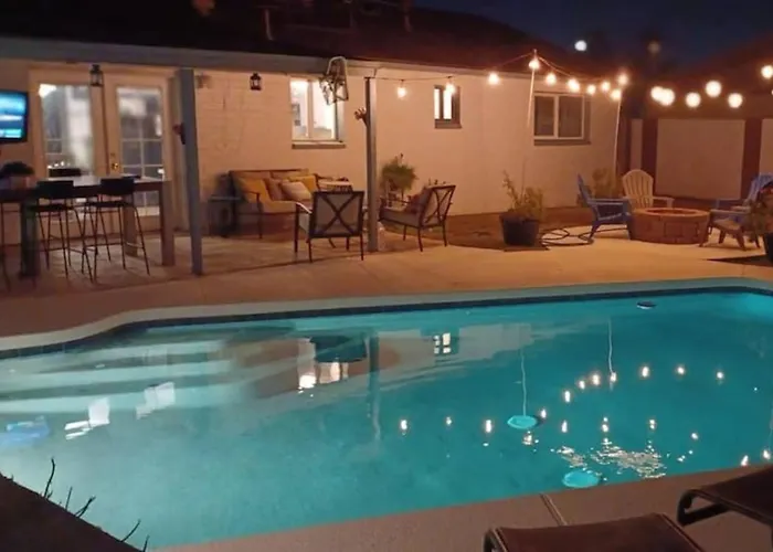 4br With Private Pool Great Wifi And Easy Access To Tempe And Downtown Mesa