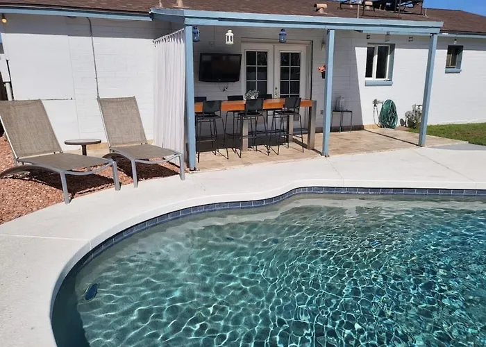 4br With Private Pool Great Wifi And Easy Access To Tempe And Downtown Mesa